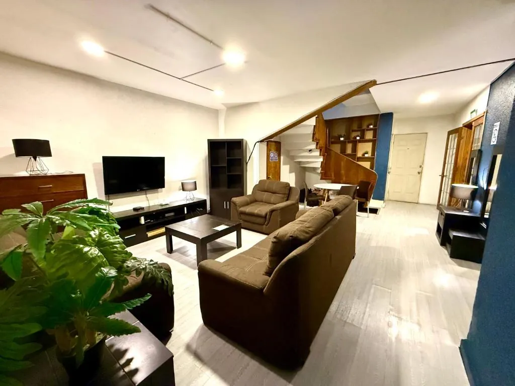 Instalaciones del Hostal Condesa de Roomies Express en Condesa, CDMX