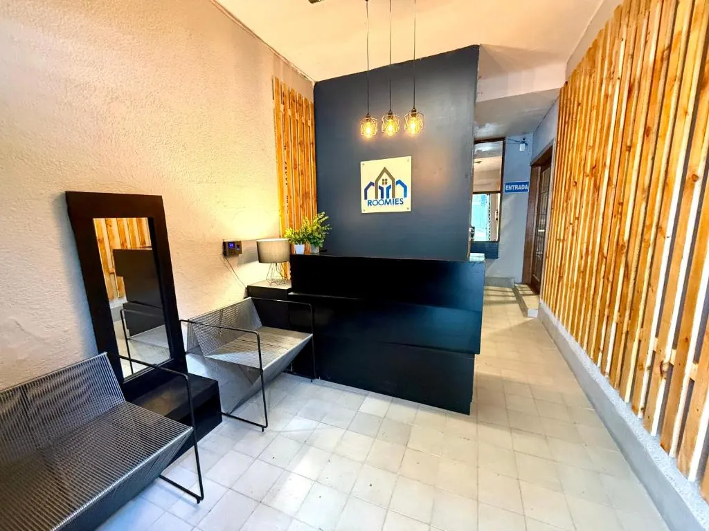 Instalaciones del Hostal Condesa de Roomies Express en Condesa, CDMX
