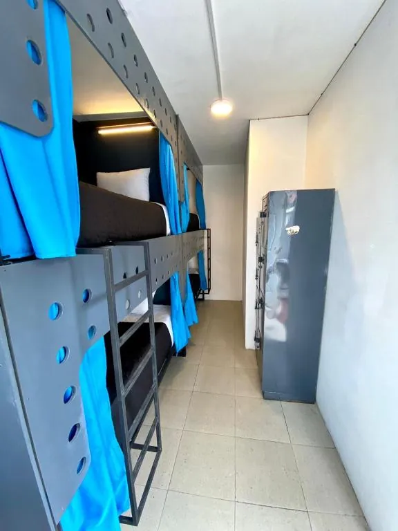 Instalaciones del Hostal Parque México de Roomies Express en Hipódromo Condesa, CDMX