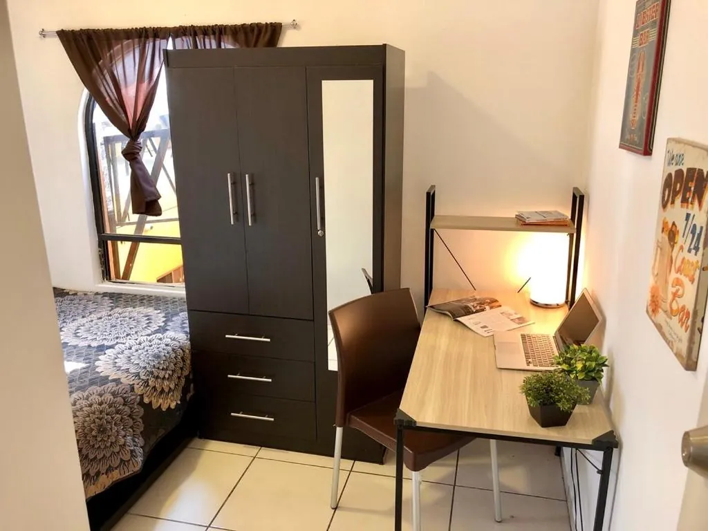 Instalaciones del Hostal Roma Sur de Roomies Express en Roma Sur, CDMX